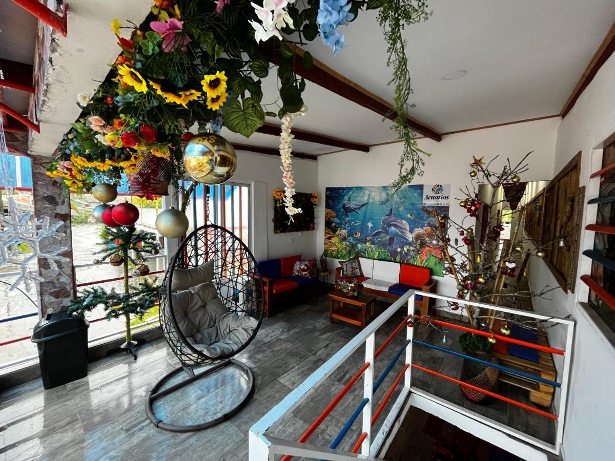 Acuarios Hostal Playa Ladrilleros Buitenkant foto