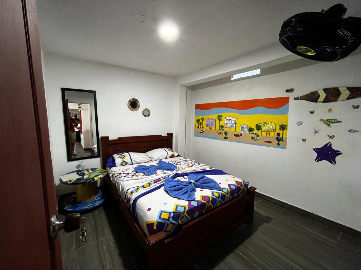Acuarios Hostal Playa Ladrilleros Buitenkant foto