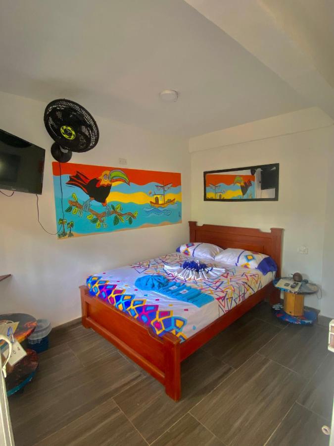 Acuarios Hostal Playa Ladrilleros Buitenkant foto