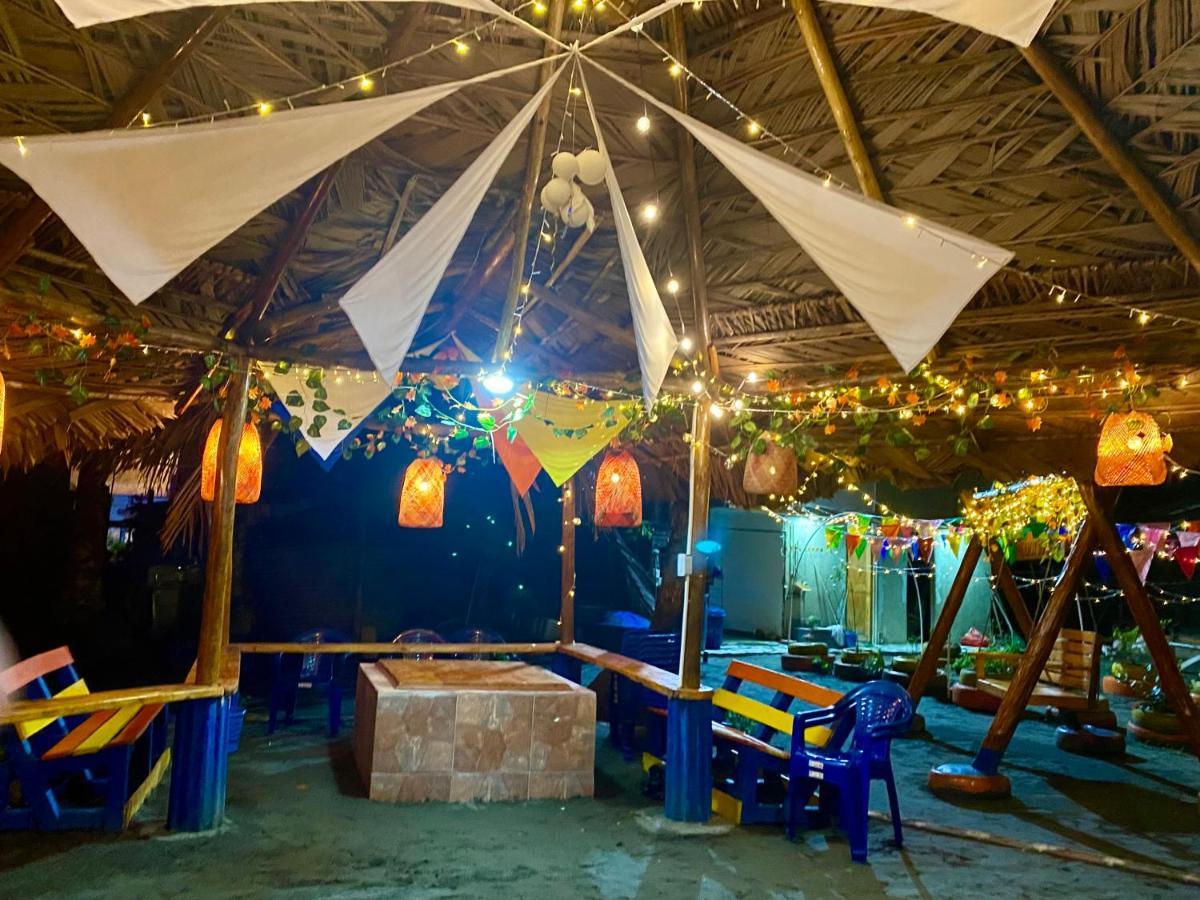 Acuarios Hostal Playa Ladrilleros Buitenkant foto