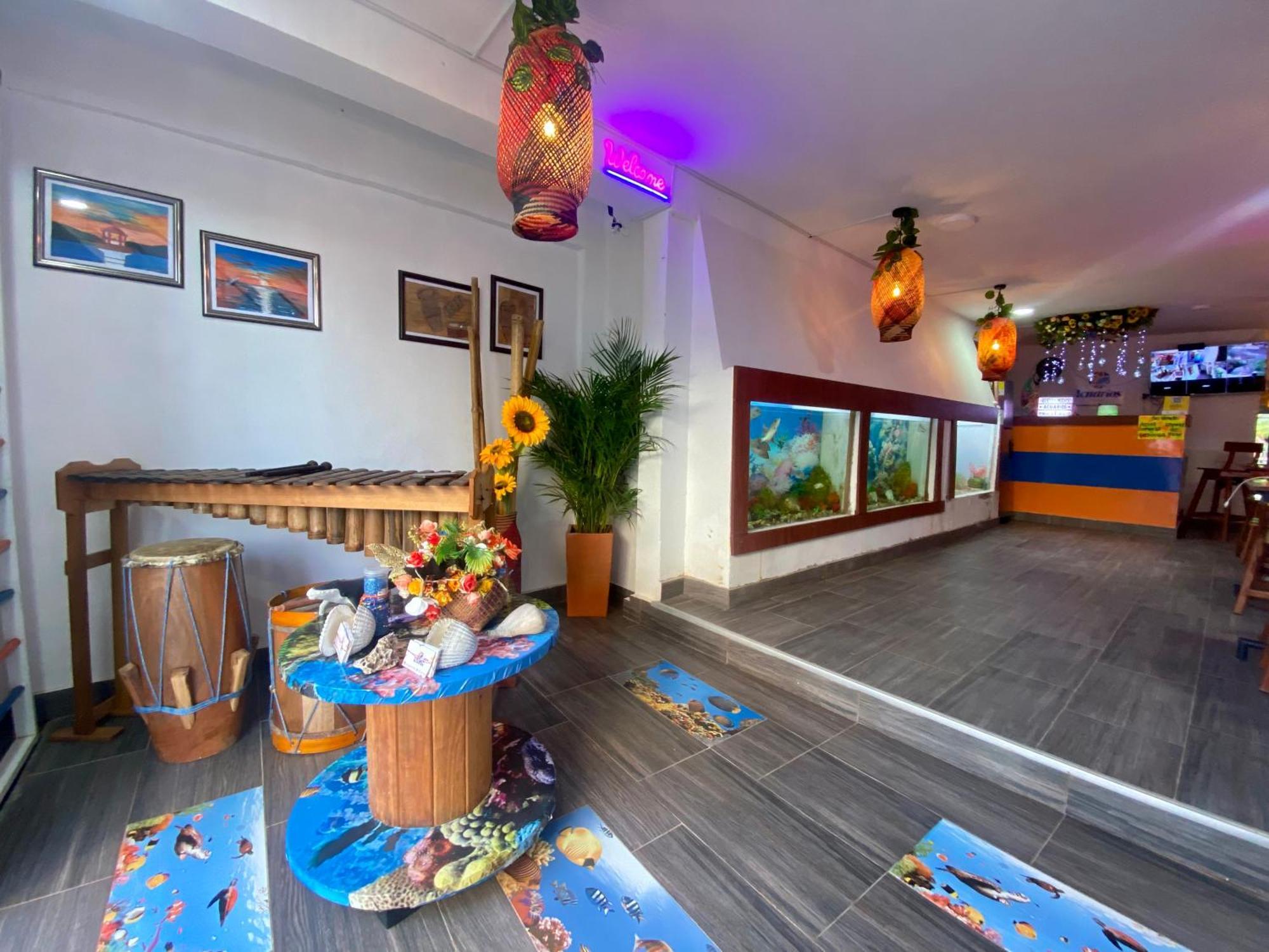 Acuarios Hostal Playa Ladrilleros Buitenkant foto